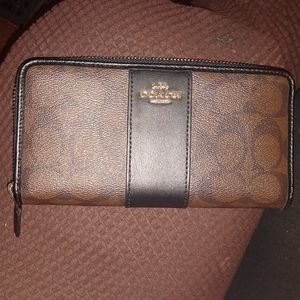 Coach Zip Around Wallet